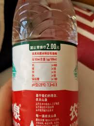 喝纯净水真的容易缺乏微量元素吗